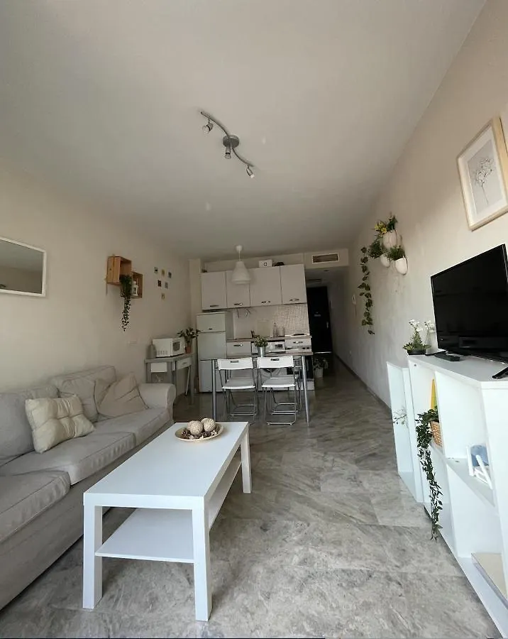 Luminoso y coqueto apartamento en Málaga